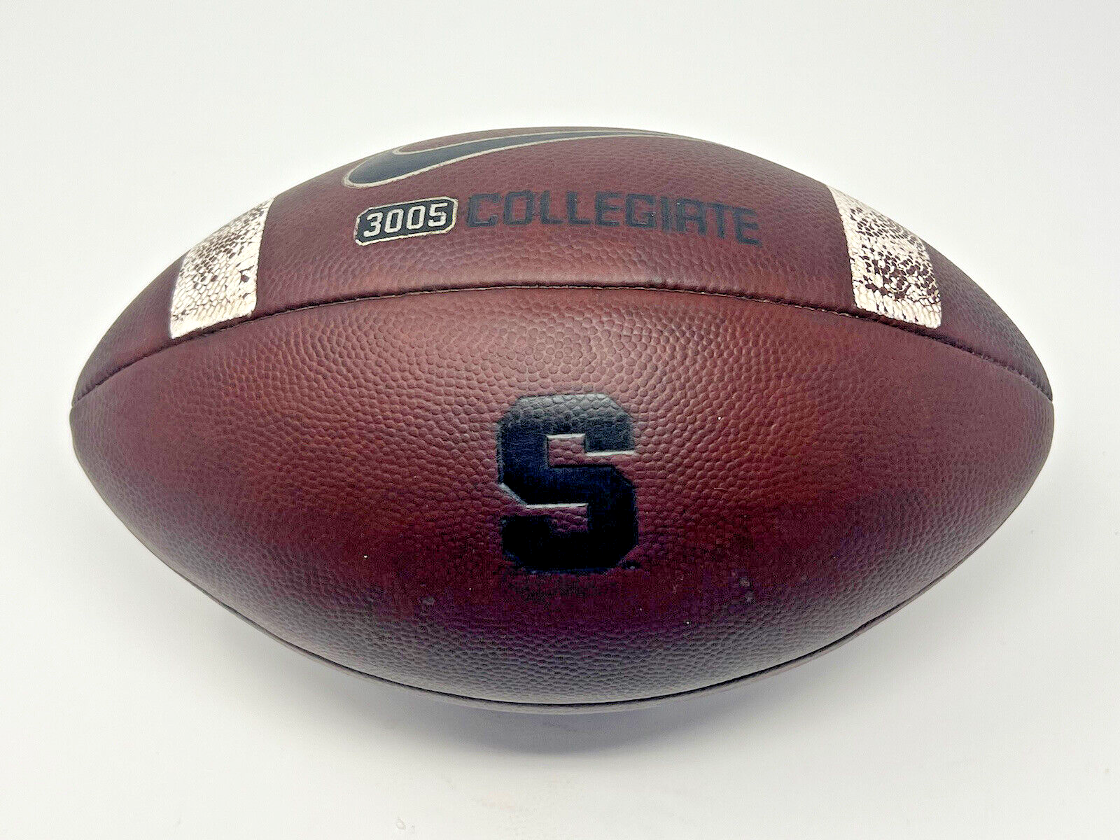 Nike 3005 collegiate football deals
