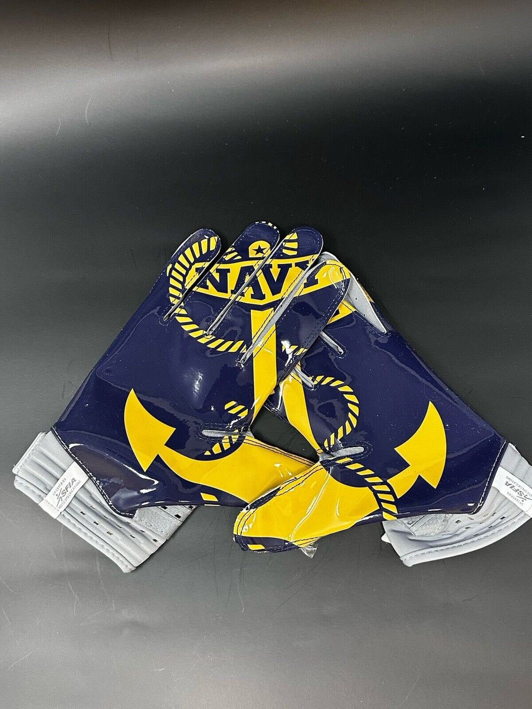 Navy Midshipmen Game Issued Under Armour Football Gloves - Sizel XL