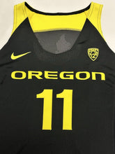 Load image into Gallery viewer, 2018 Oregon Ducks Game Used / Worn Womens NCAA Basketball Jersey - Size 48 #11
